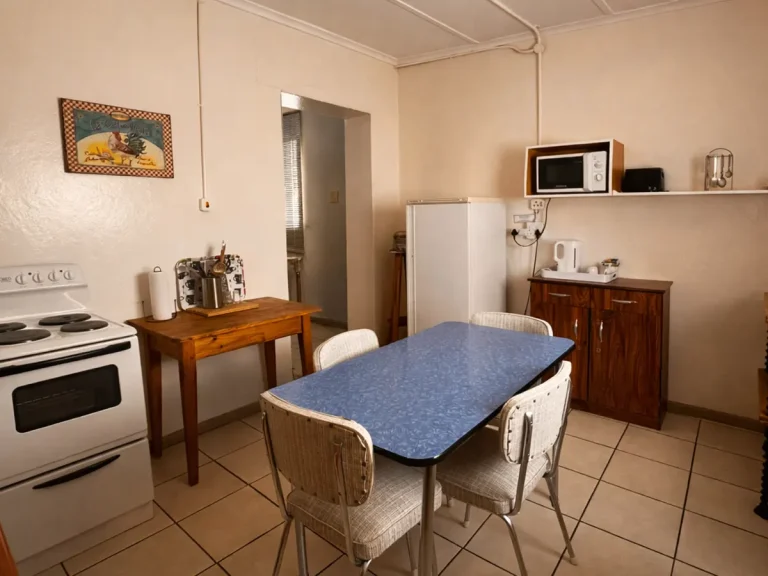 Calvinia_Lodge_4_05
